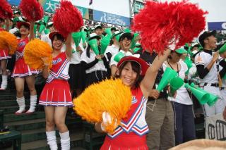 6458 - 320 x 213 [20KB]
�āA�b�q���A�`�A���[�_�[�̃��L�킫���e�t�F�`