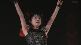6864 - 320 x 180 [6KB]
baby metal�@���L
