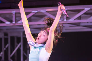 7025 - 320 x 212 [13KB]
�{�{���с@���L