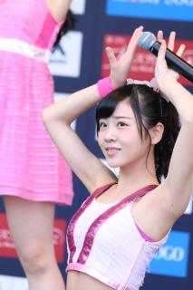 7619 - 213 x 320 [13KB]
�s���N�x�C�r�[�Y�N��D�߁@���L