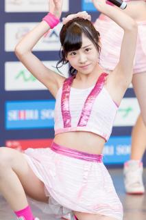 7620 - 213 x 320 [13KB]
�s���N�x�C�r�[�Y�N��D�߁@���L