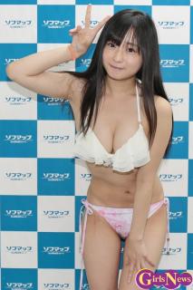 7761 - 213 x 320 [14KB]
�i�䂷�݂�@���L