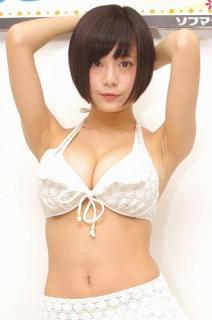 7816 - 212 x 320 [9KB]
RaMu�@���L