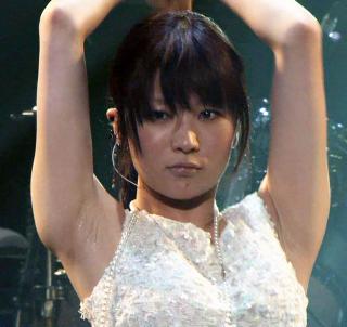 7942 - 320 x 302 [15KB]
�Ŗ��ь�@�����@�G���C