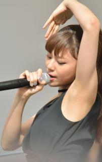 7972 - 202 x 320 [9KB]
�����܂��@���L