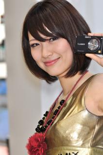 8086 - 212 x 320 [12KB]
���ʁ@���L