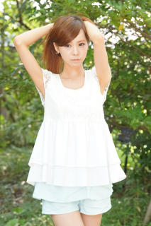 8134 - 213 x 320 [18KB]
���ʁ@���L