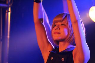 8238 - 320 x 213 [9KB]
MAPLES�@�V�얼��@���L