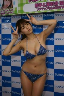 8259 - 213 x 320 [15KB]
�舤�@���L