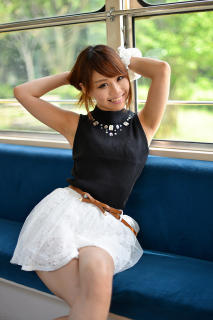 8299 - 213 x 320 [15KB]
�؉��݂��@���L