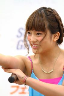 8359 - 213 x 320 [10KB]
�t�F�A���[�Y�@���c�݂肠�@�킫