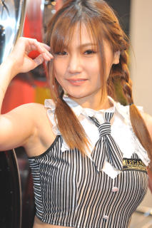 8849 - 213 x 320 [20KB]
���掿�@���L