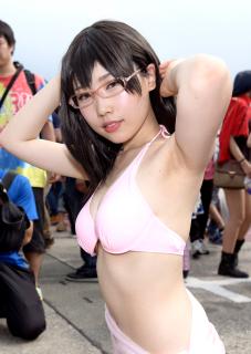 9022 - 227 x 320 [14KB]
�R�X�v���C���[�̃��L