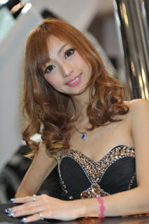 9054 - 213 x 320 [16KB]
���掿�@���L