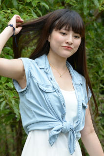 9135 - 213 x 320 [18KB]
