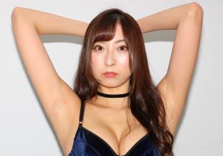 9483 - 320 x 225 [10KB]
������@���L