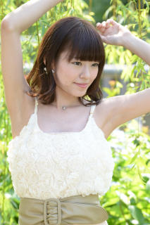 9586 - 213 x 320 [18KB]
���掿�@���L