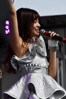 9784 - 213 x 320 [15KB]
�{�{�肨�@�W�������L