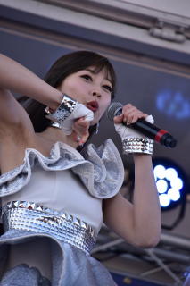 9792 - 213 x 320 [14KB]
�юыv���@���L