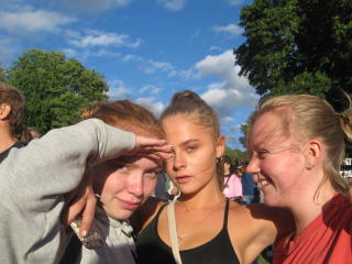 9969 - 320 x 240 [17KB]
�f�l�O�l���L�E�킫�E���E�e