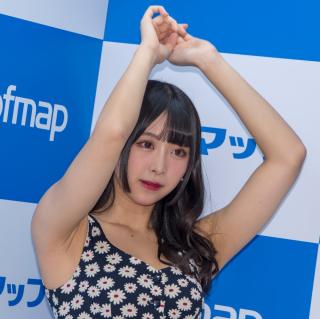 9980 - 320 x 319 [17KB]
�^���Ȃ��݁@���L